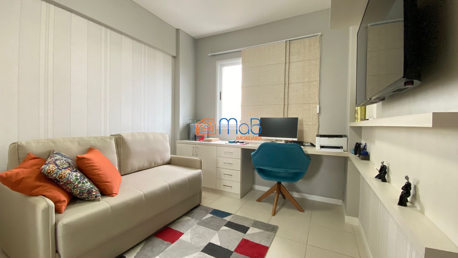 Apartamento à venda com 2 quartos, 70m² - Foto 12