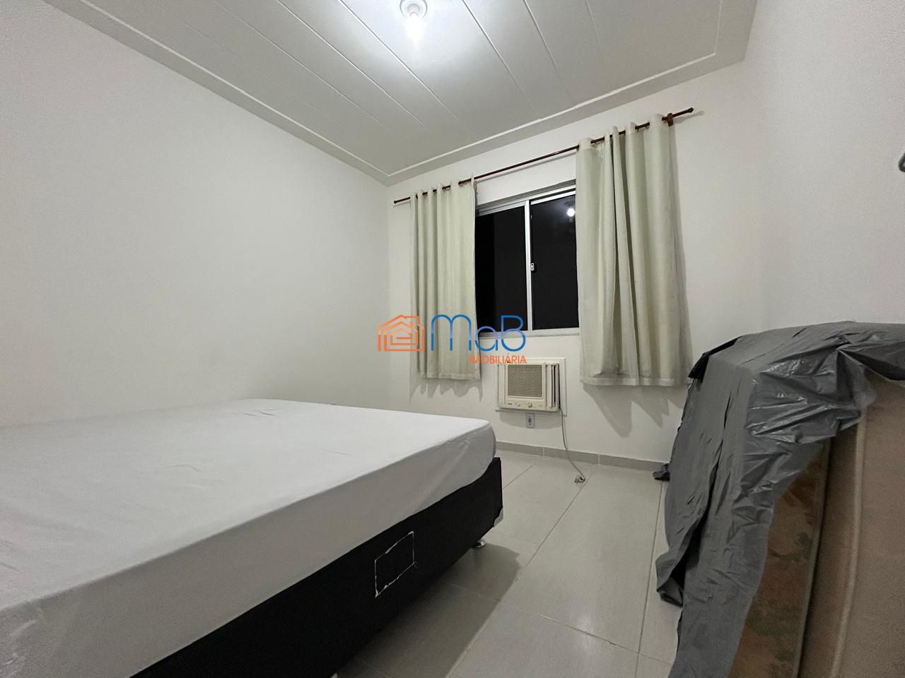 Apartamento Mobiliado com 2 quartos no Cond. Sítio das Garças