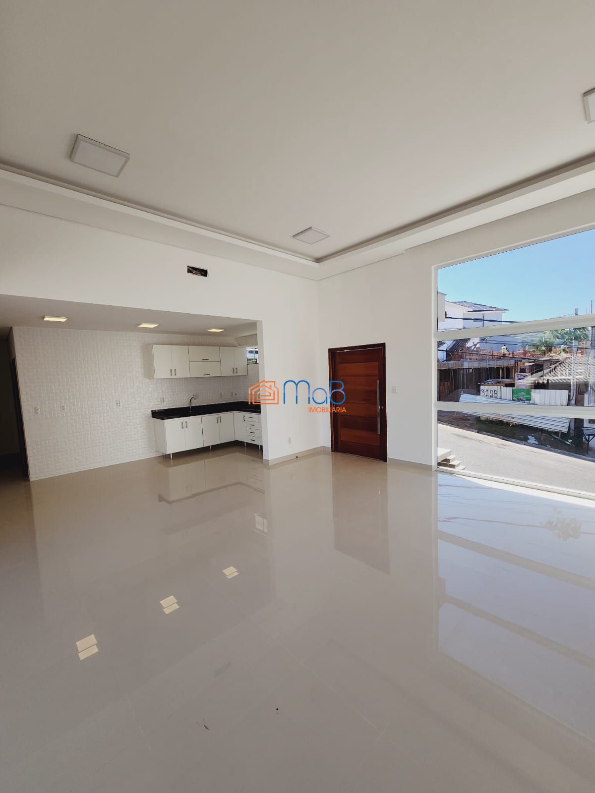 Casa para alugar com 4 quartos, 200m² - Foto 7