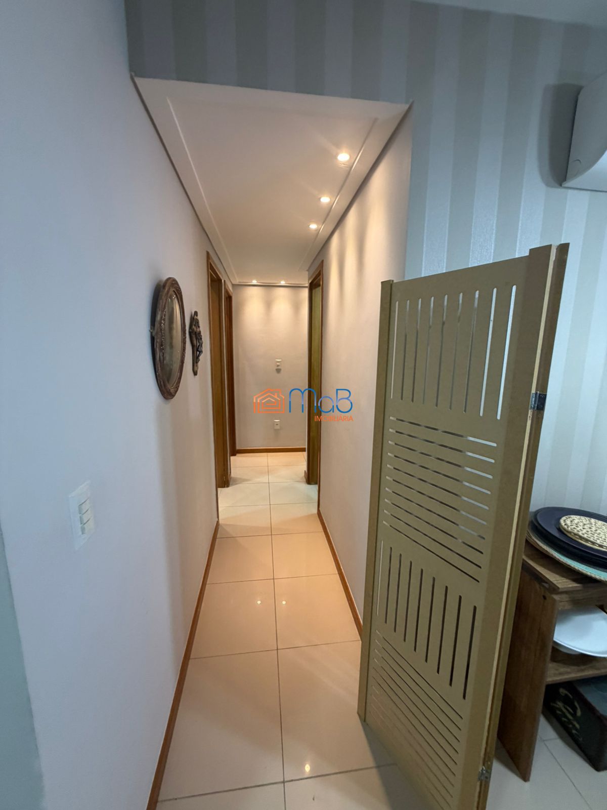 Apartamento Frente Mar 3 Quartos e 2 Suítes Praia dos Cavaleiros.