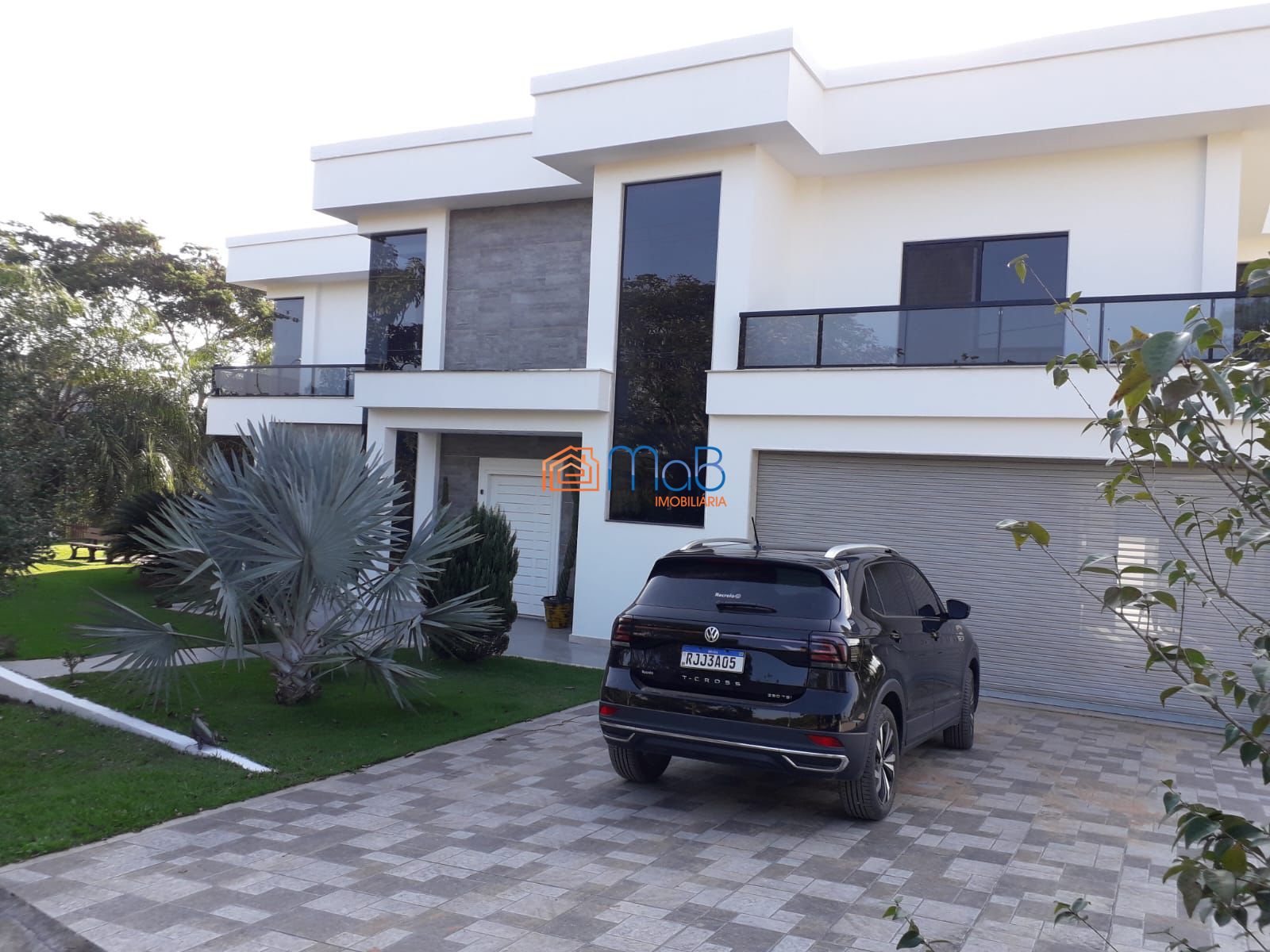 Casa alto padrão no condomínio residencial laranjeiras com 4 quartos