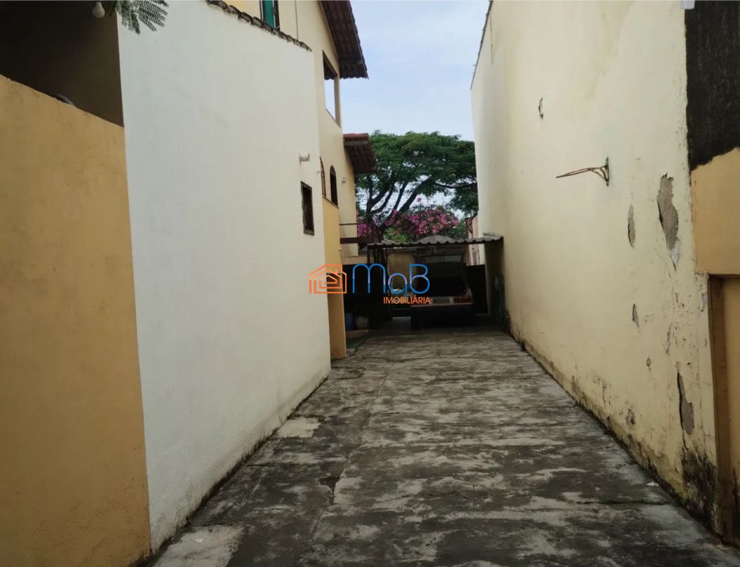 Excelente casa em área para investimento