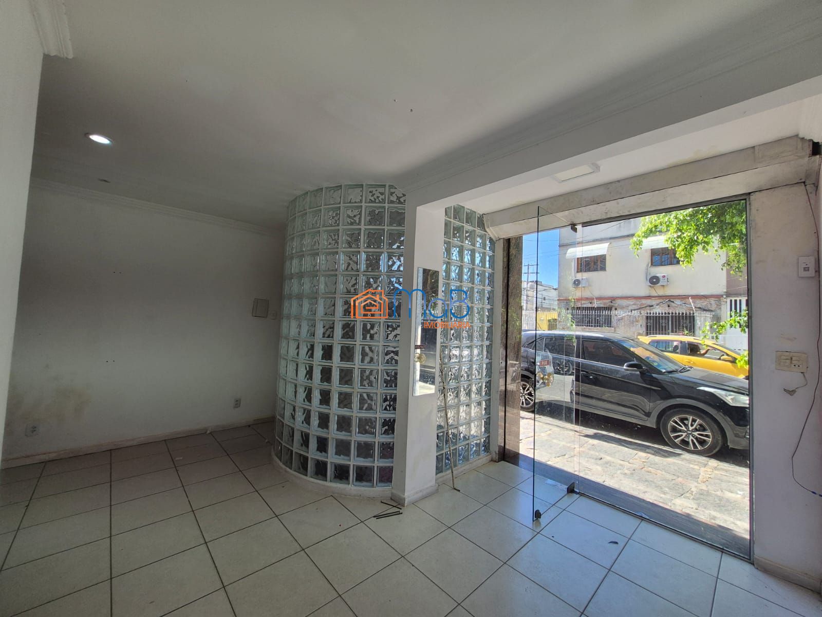 Loja coemrcial em imbetiba