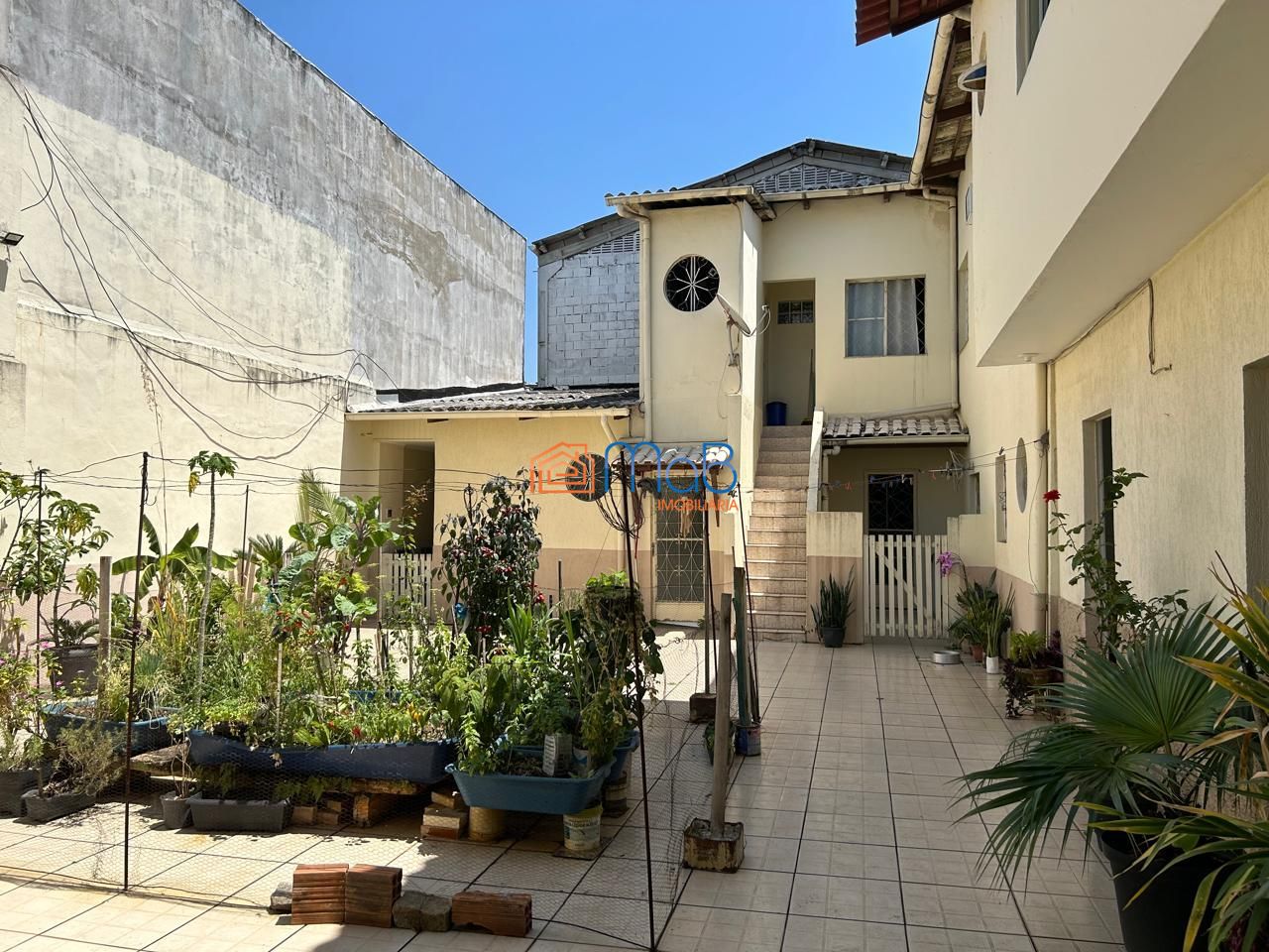 Casa à venda com 13 quartos, 1000m² - Foto 8