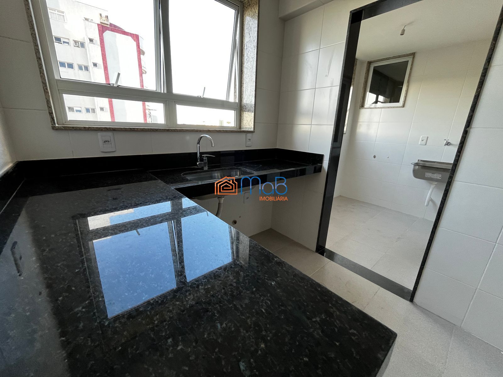 Apartamento à venda com 3 quartos, 105m² - Foto 6