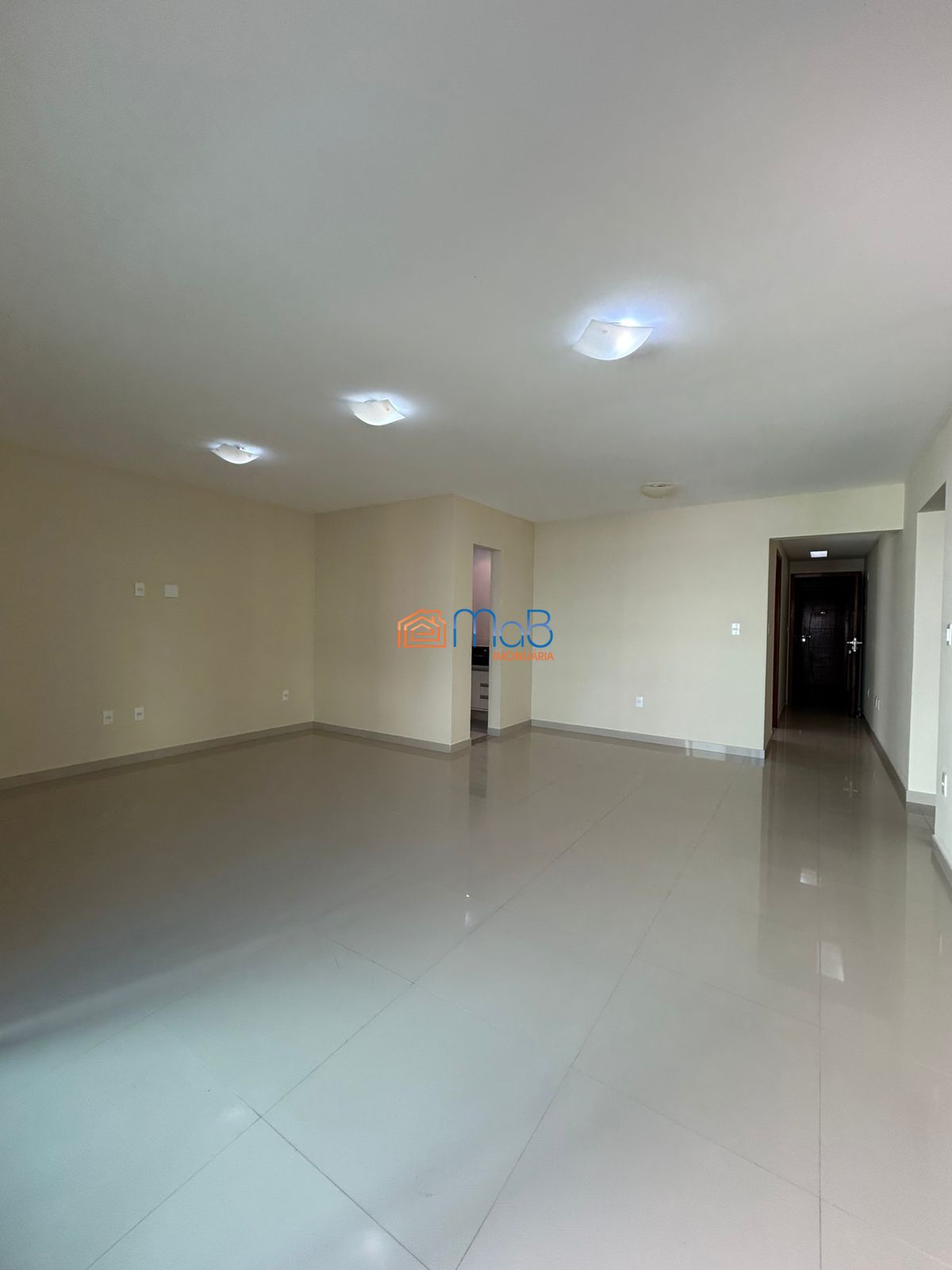 Apartamento, 3 quartos, 130 m² - Foto 2