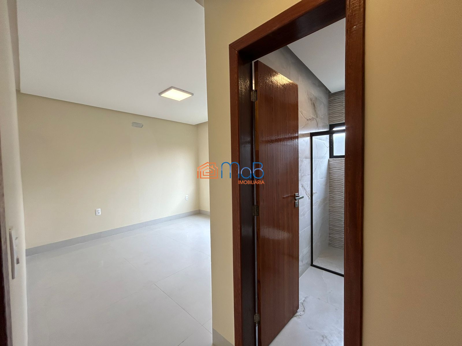 Casa de Condomínio à venda com 4 quartos, 235m² - Foto 12