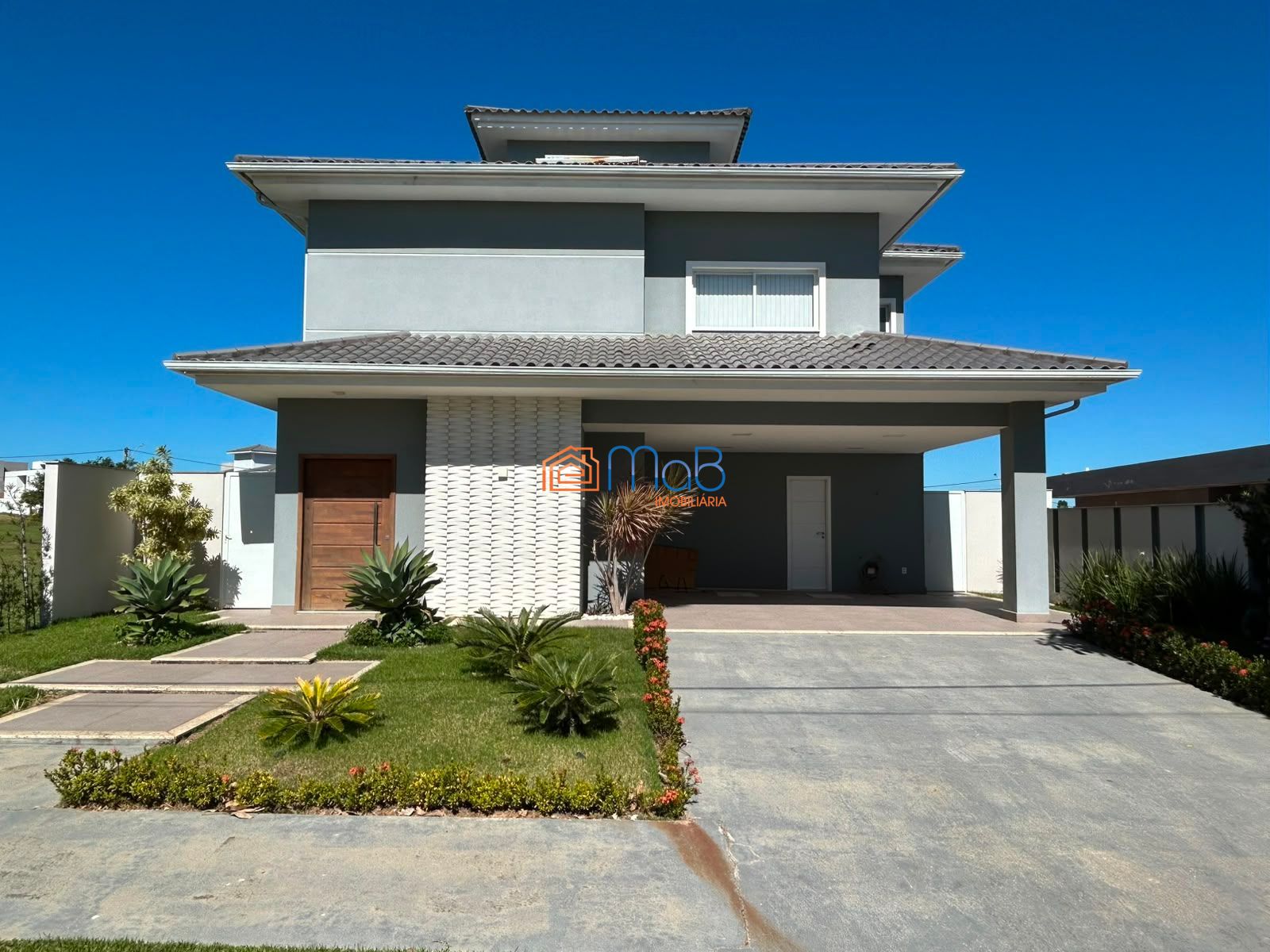 Casa de Alto Padrão à venda no Alphaville Rio Costa do Sol 5 suítes Porteira