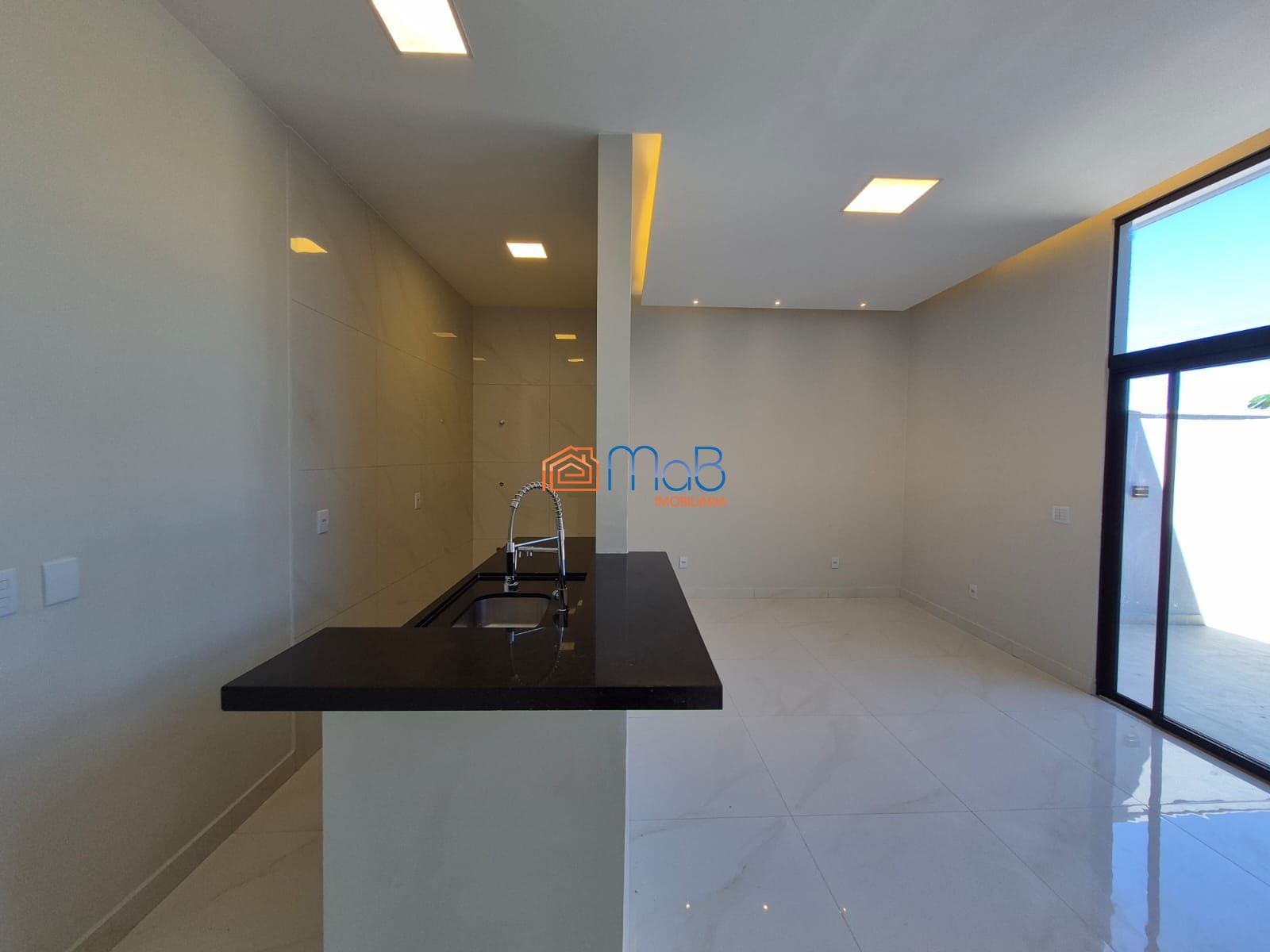 Casa a venda no Vale das Palmeiras