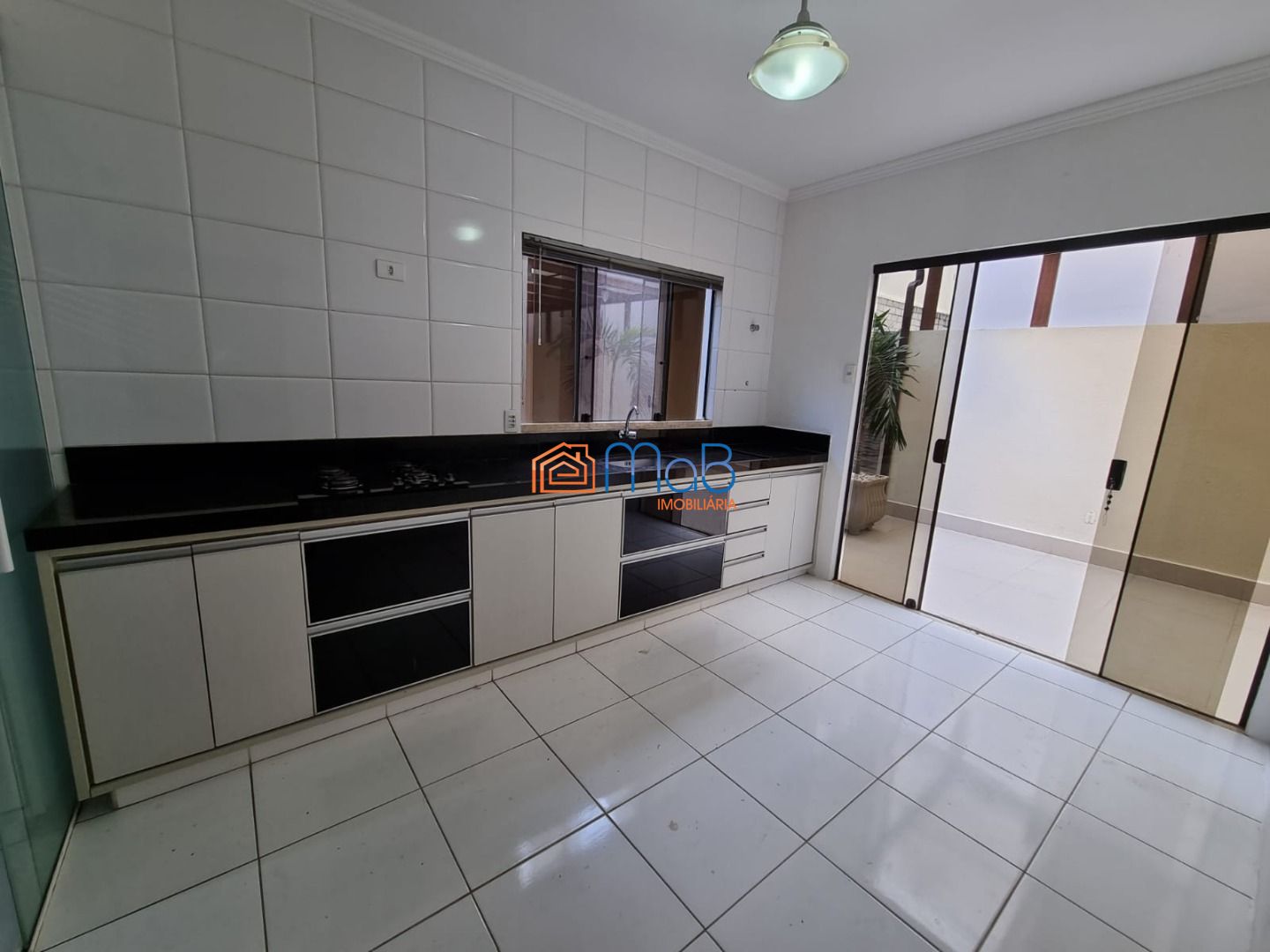 Casa à venda com 3 quartos, 160m² - Foto 4