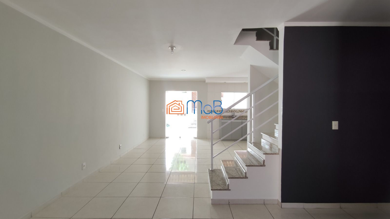 Duplex a venda no Jardim Guanabara - Macaé