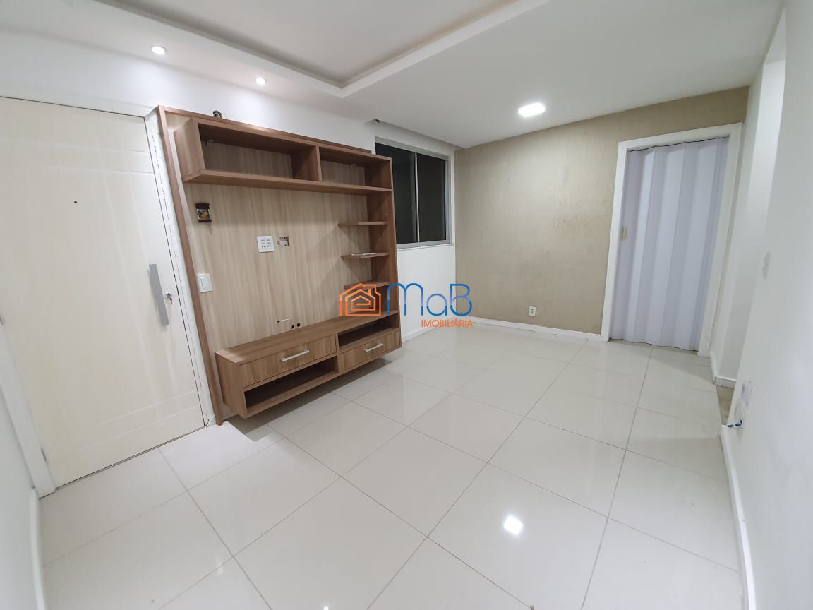 Apartamento à venda com 2 quartos, 55m² - Foto 2