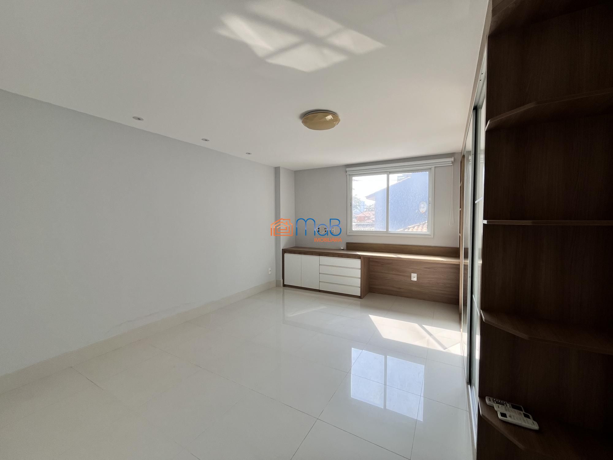 Apartamento à venda com 3 quartos, 138m² - Foto 14