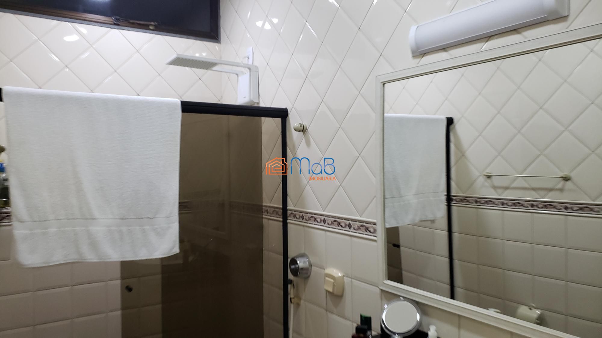 Apartamento à venda com 3 quartos, 240m² - Foto 10