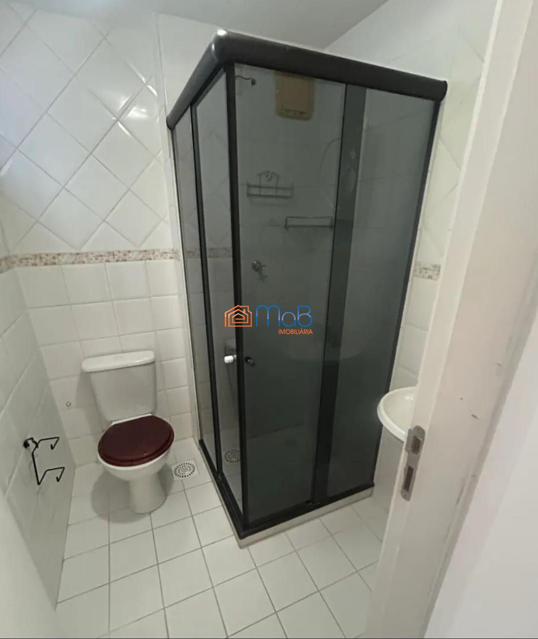 Apartamento com 02 quartos e vista mar
