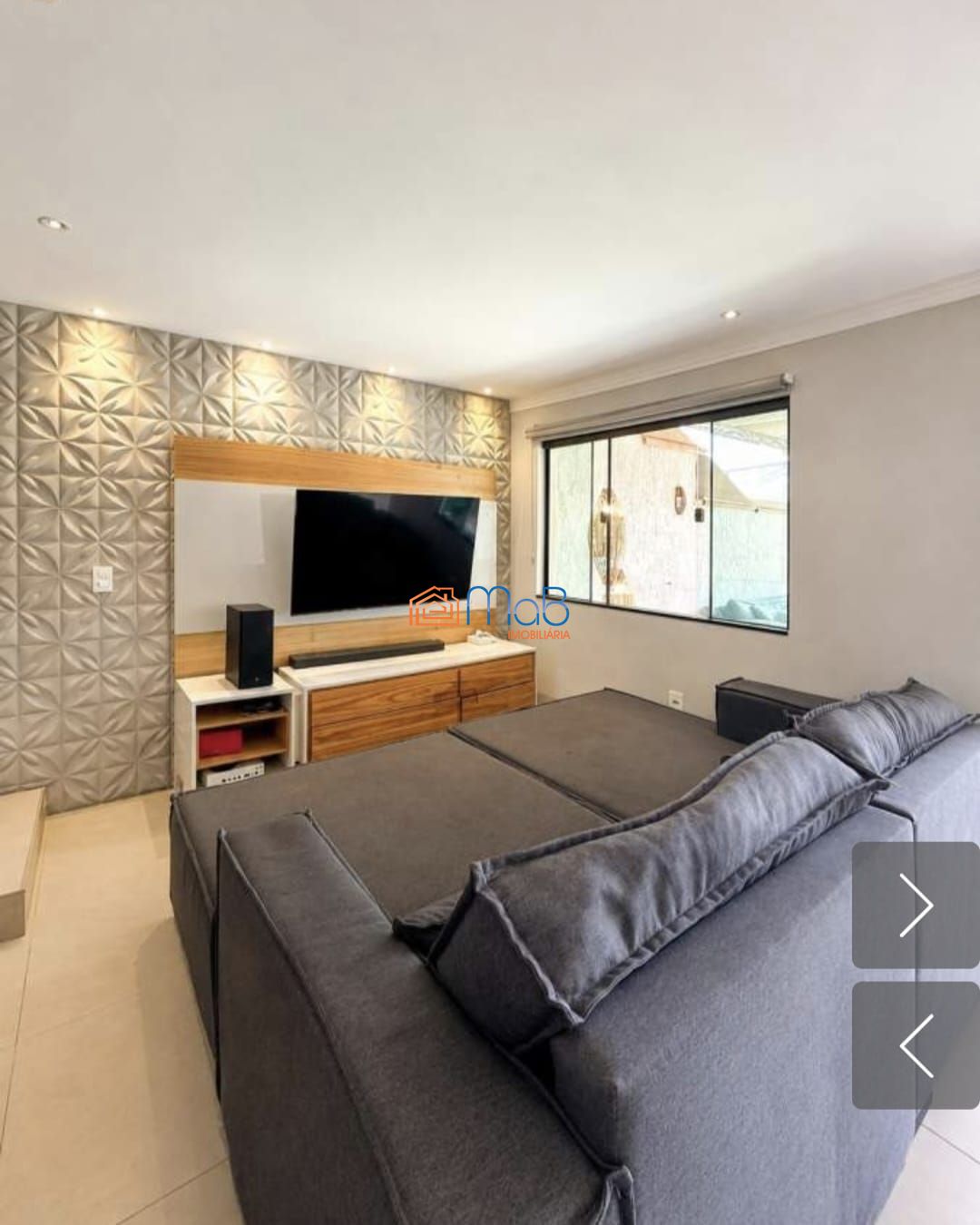 Casa 3 Quartos com Suíte e Closet no Jardim Guanabara