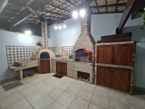 Casa de Condomínio à venda com 3 quartos, 118m² - Foto 1