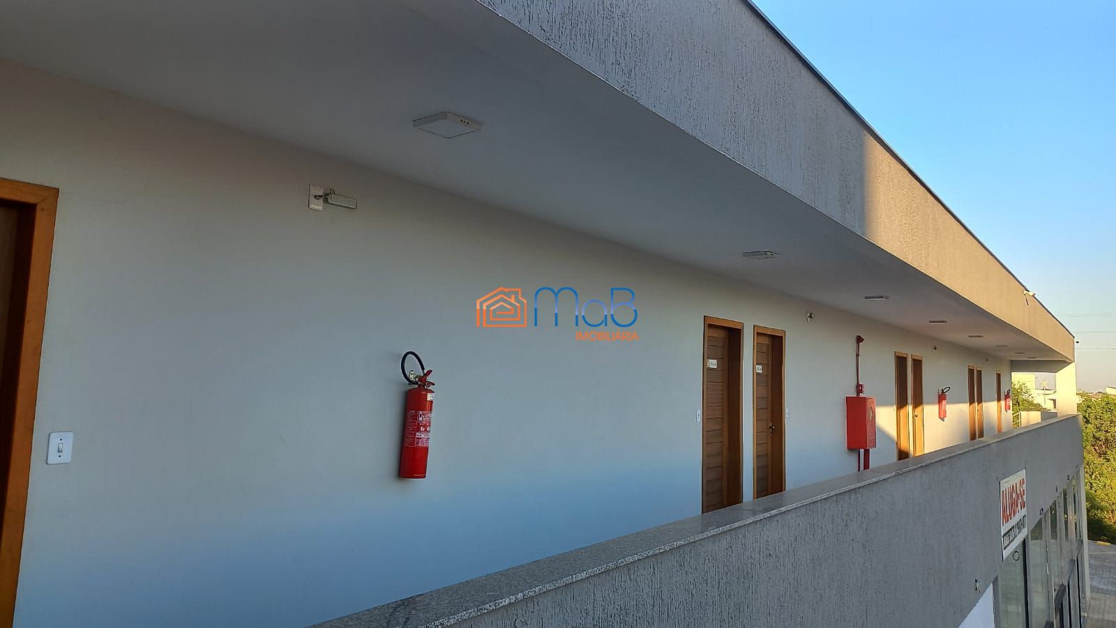 Sala comercial na ajuda de cima