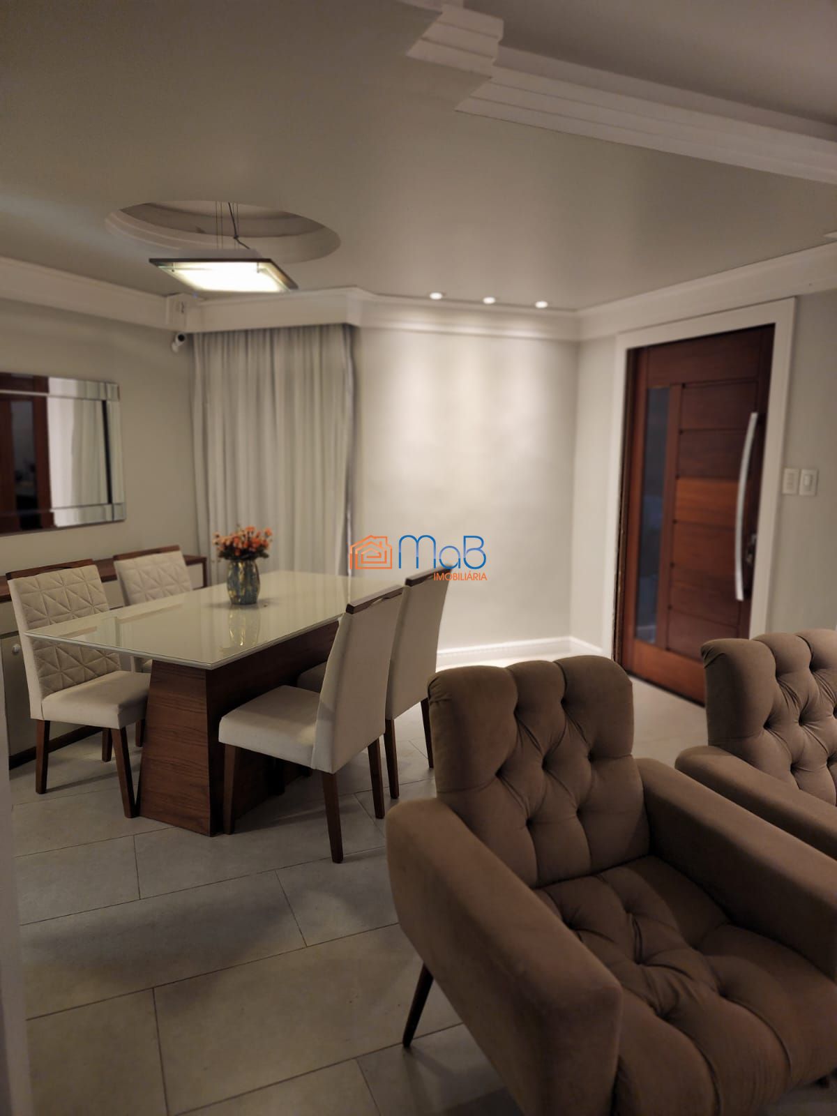 Linda casa com 03 quartos a venda no jardim santo antônio