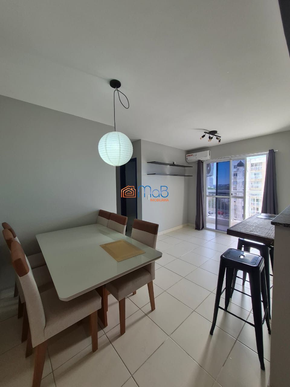 Lindo apartamento no Alto da Glória com 2 quartos