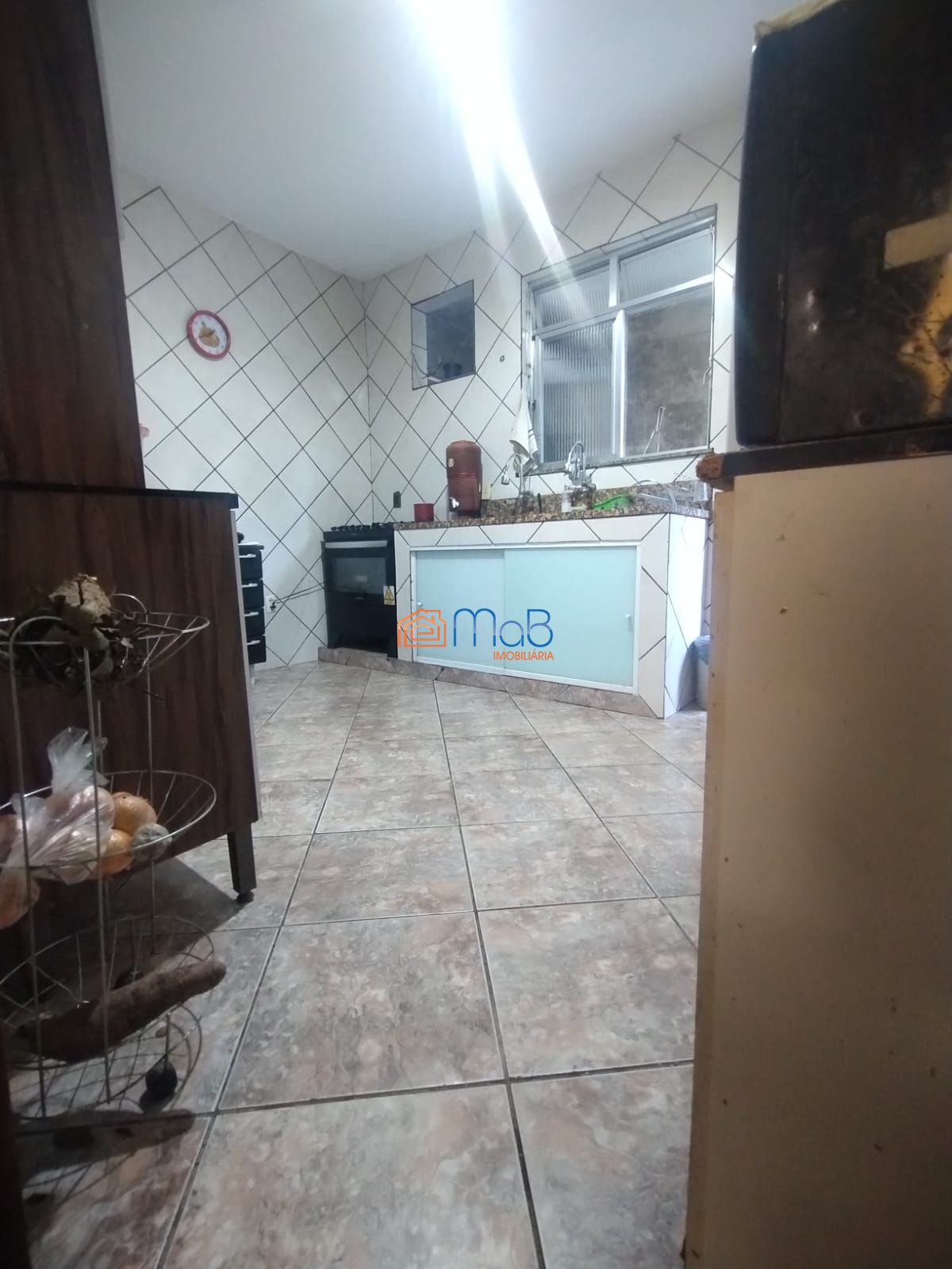 Incrível Casa de 3 Andares à Venda!