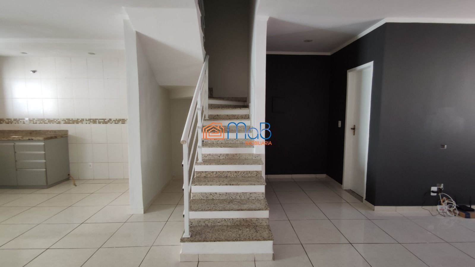 Duplex a venda no Jardim Guanabara - Macaé