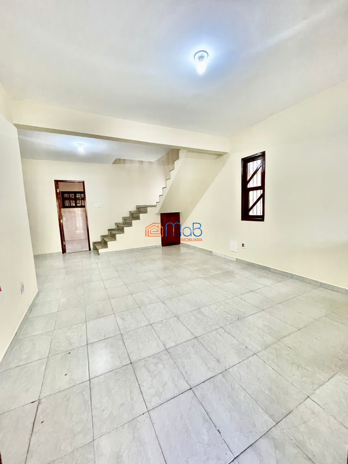 Apartamento à venda com 5 quartos, 200m² - Foto 3