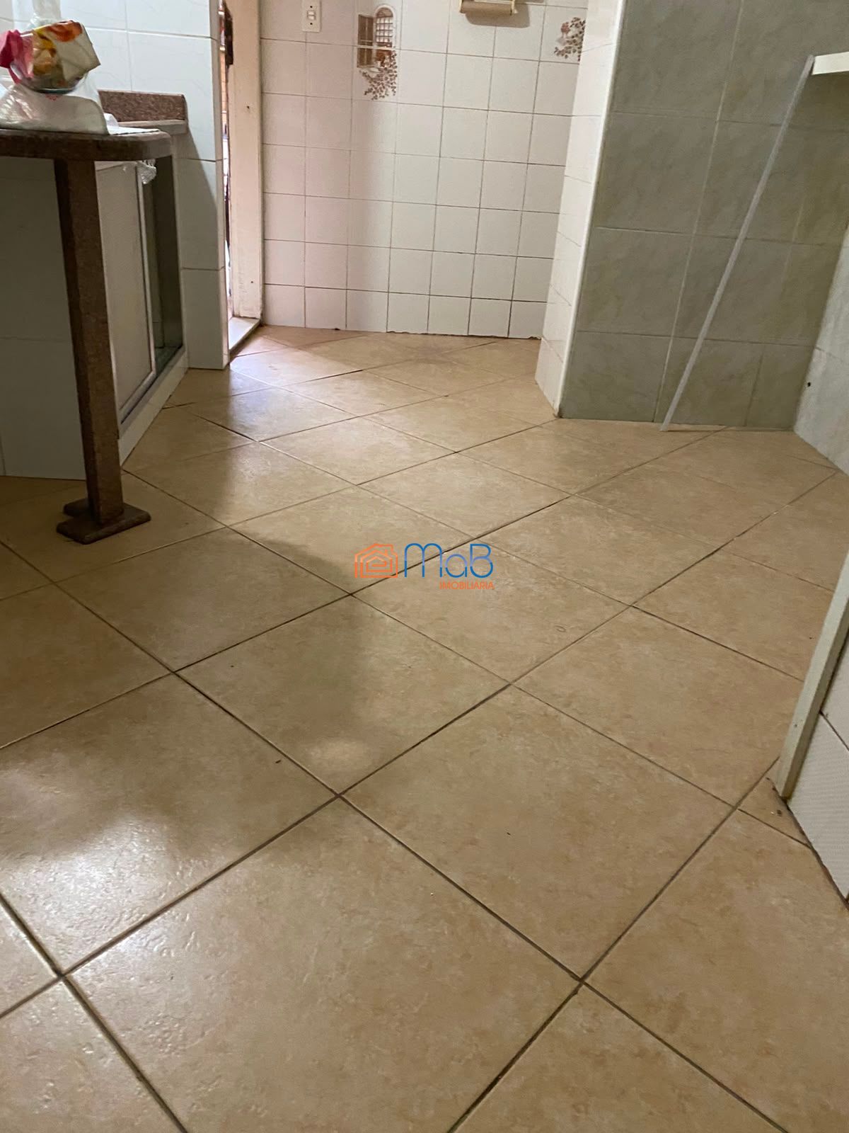 Casa com 4 quartos + terraço com churrasqueira no parque aeroporto!