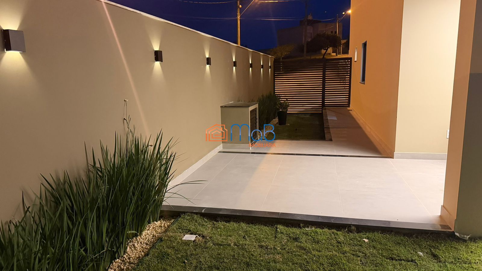 Casa de alto padrão em macaé, no condomínio residencial do b