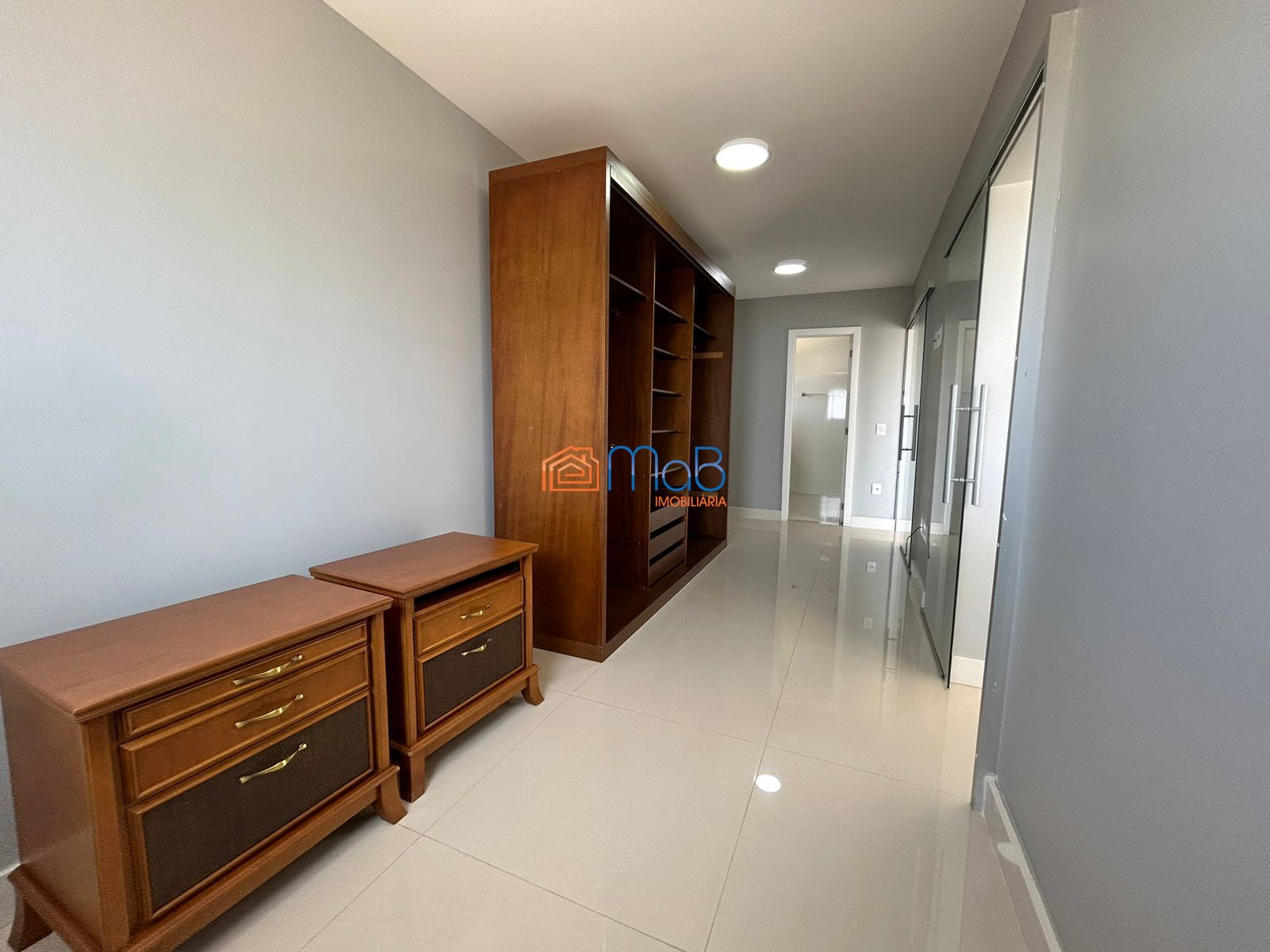 Casa de Condomínio à venda com 4 quartos, 440m² - Foto 22