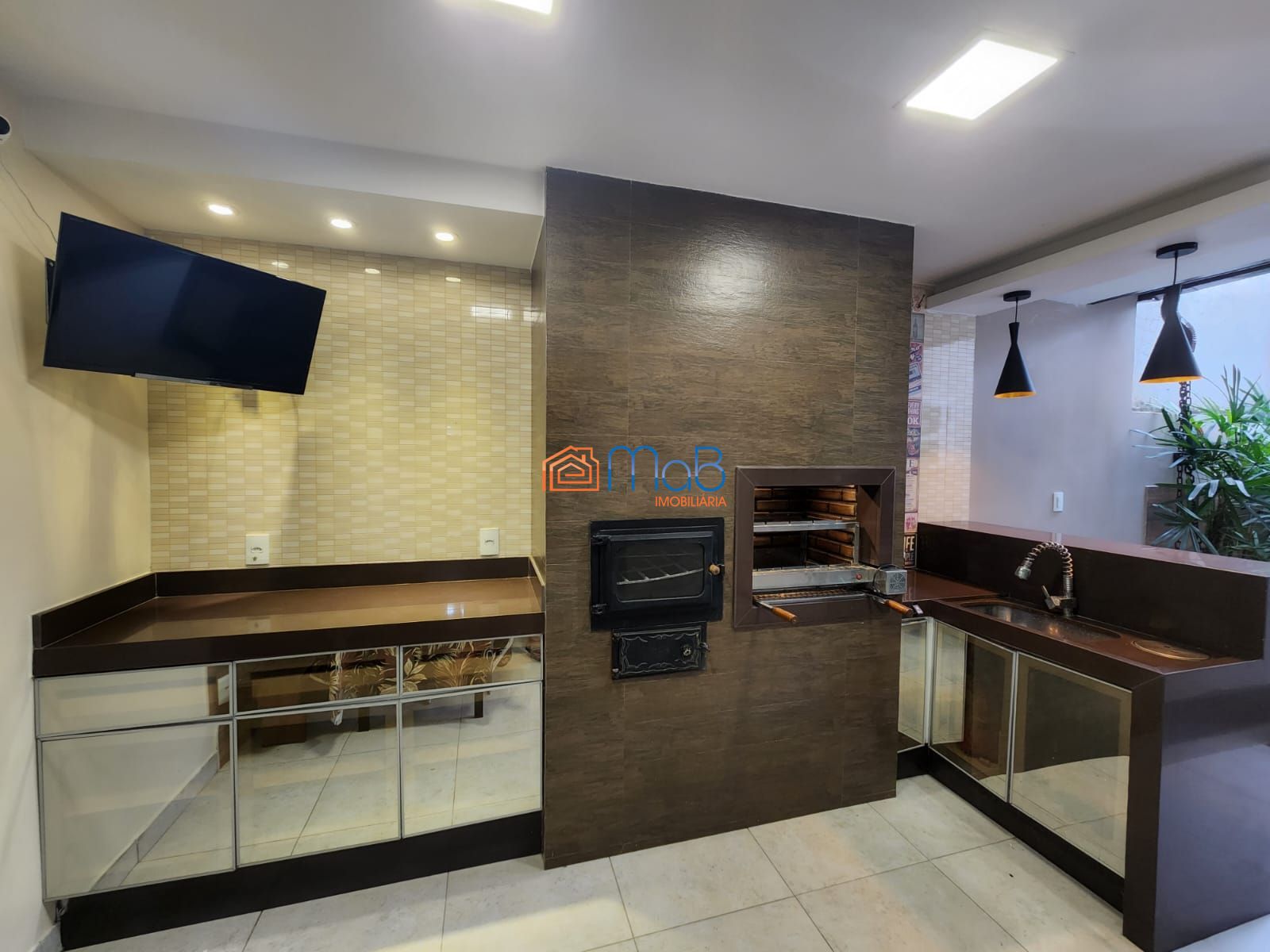 Linda Casa com 03 quartos a venda no Jardim Santo Antônio