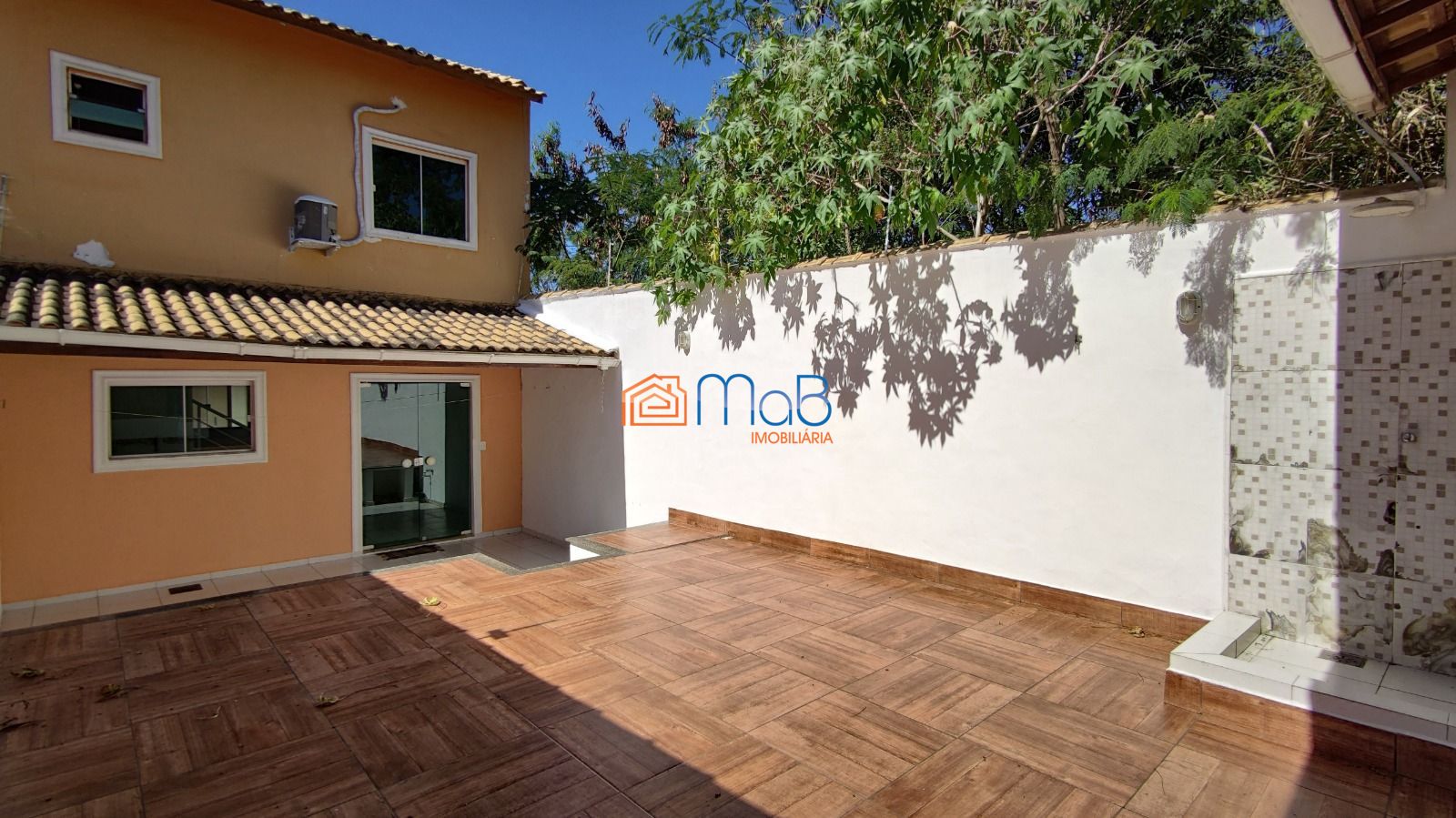 Duplex a venda no Jardim Guanabara - Macaé