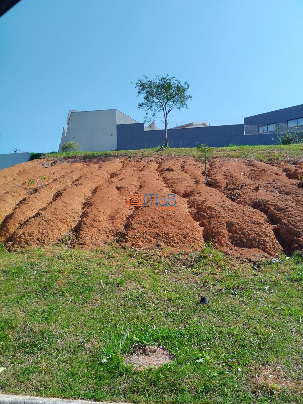 Terreno à venda, 300m² - Foto 1