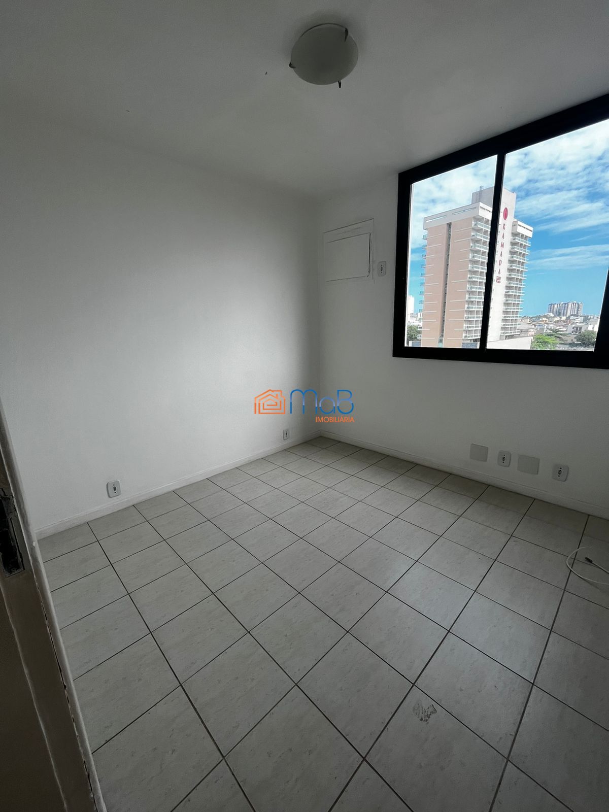 Apartamento à venda com 3 quartos, 120m² - Foto 8