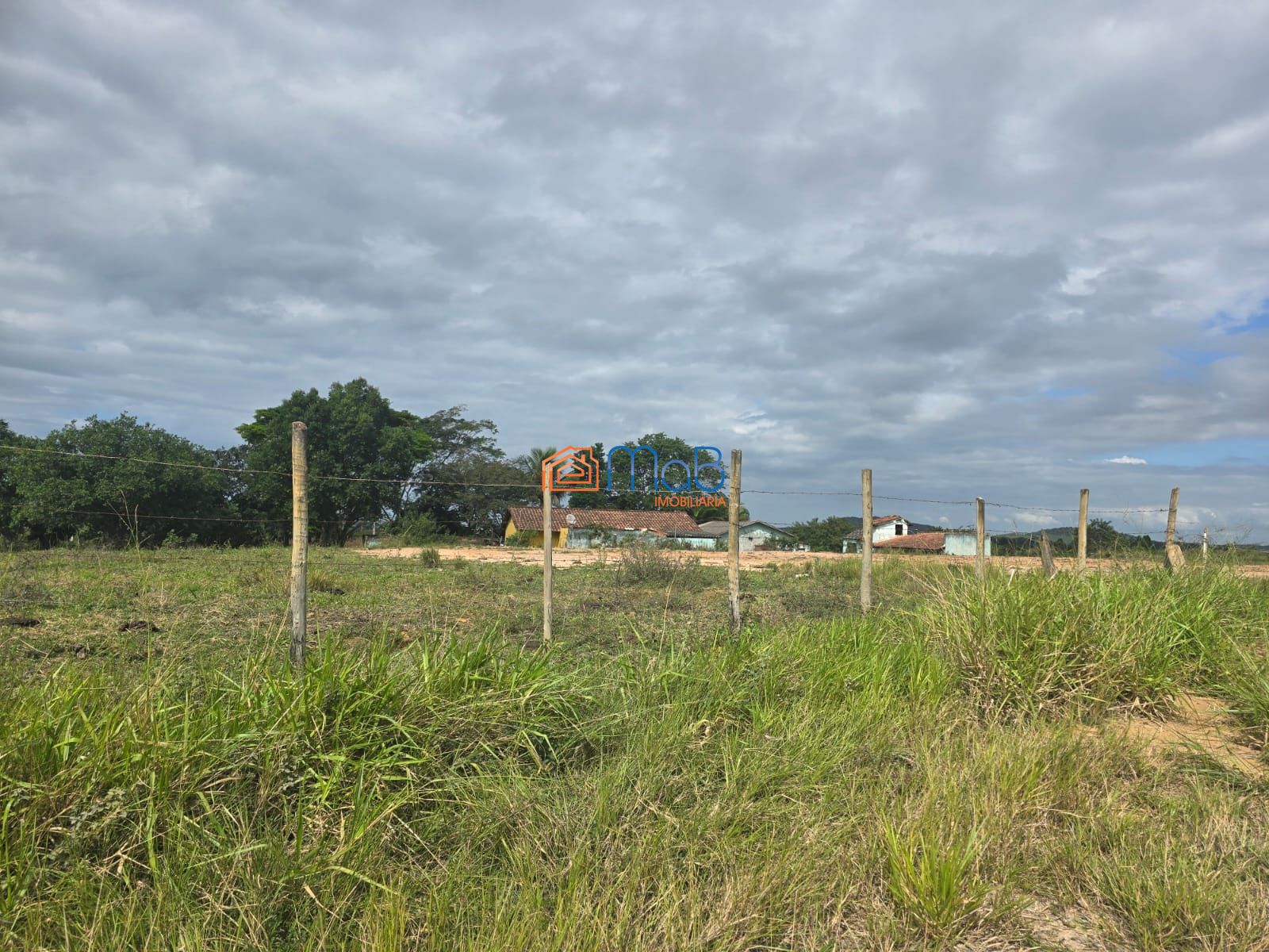 Terreno comercial a venda em macaé