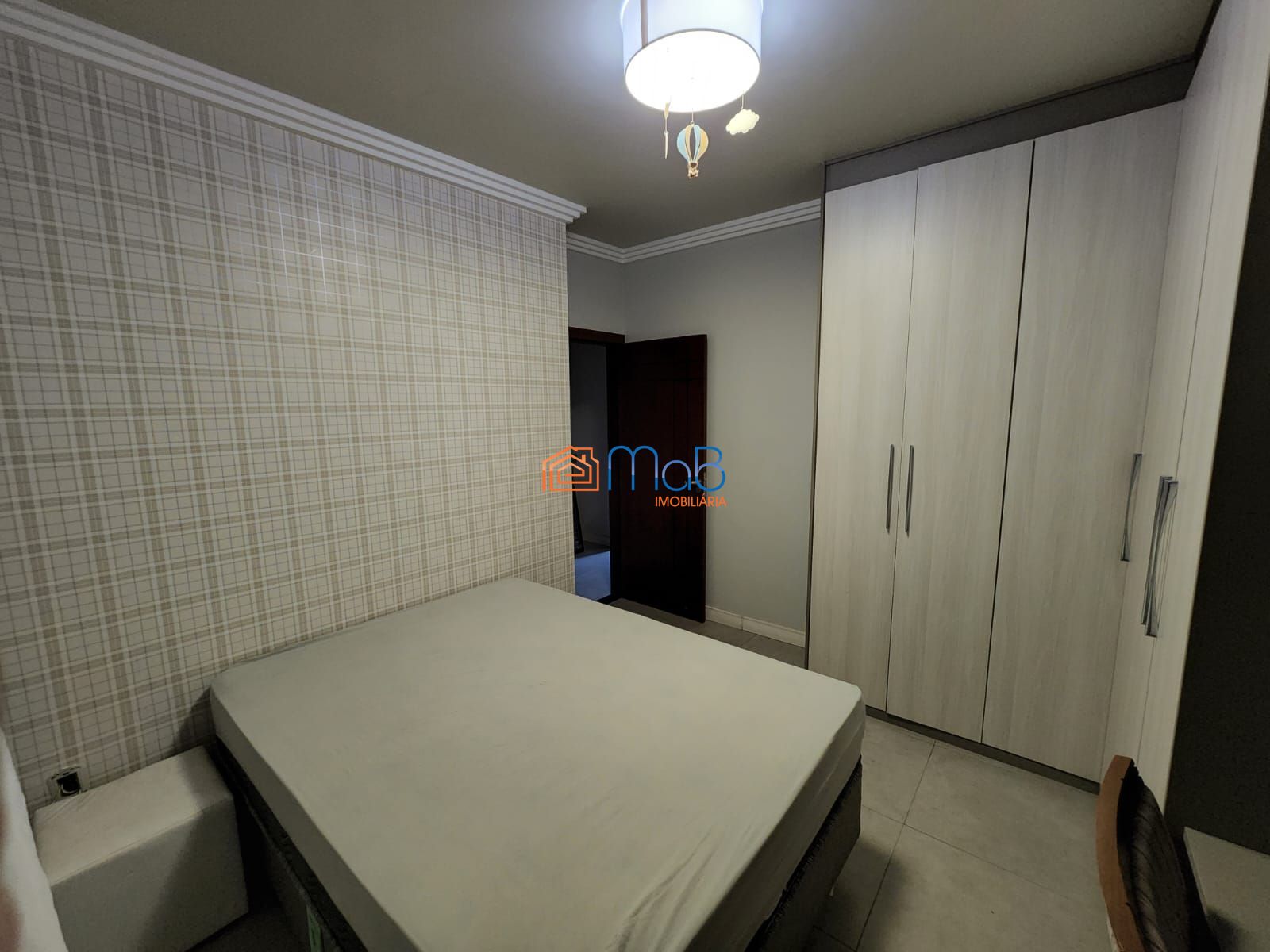 Linda Casa com 03 quartos a venda no Jardim Santo Antônio