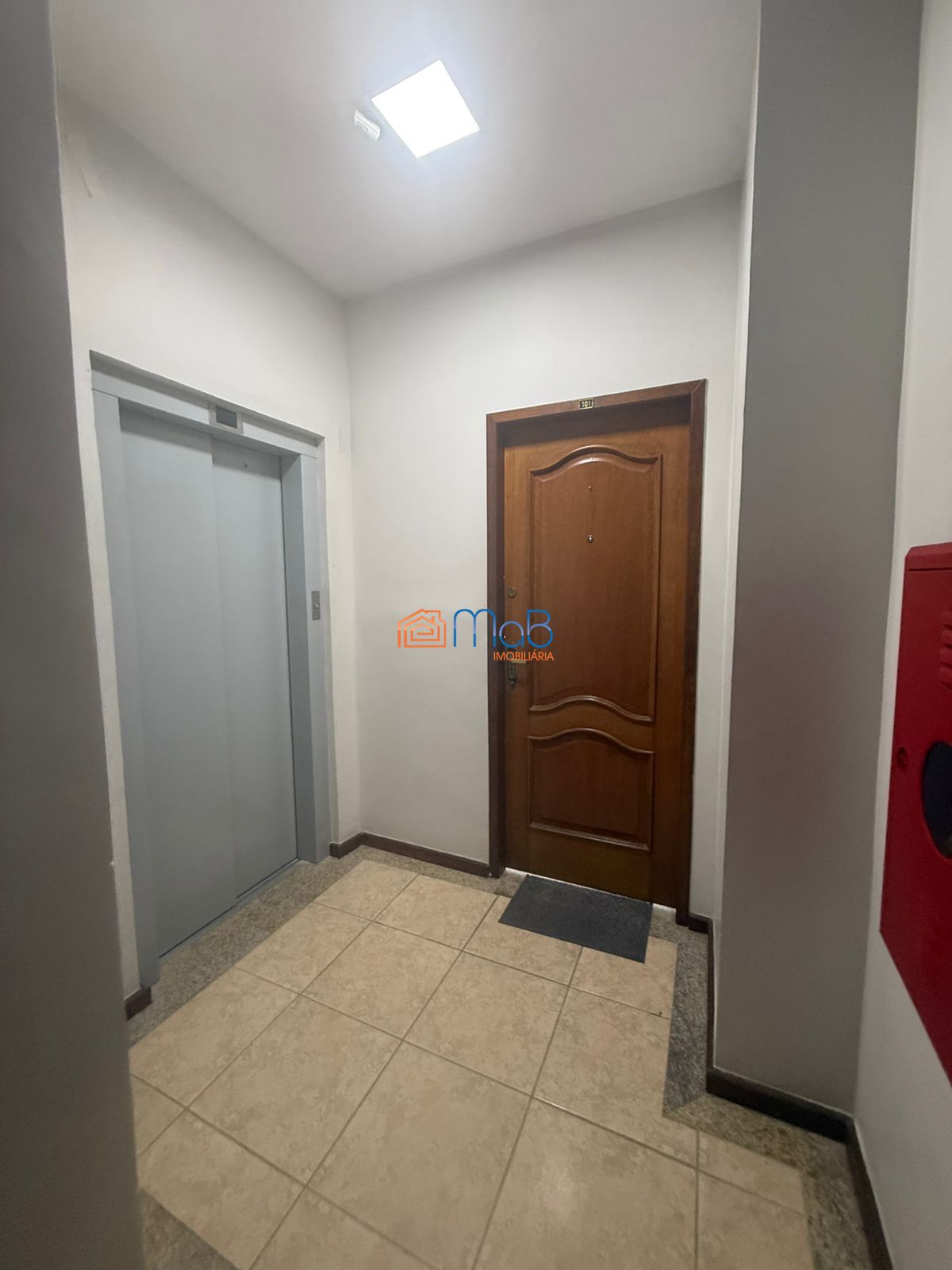 Excelente apartamento 3 quartos nos cavaleiros