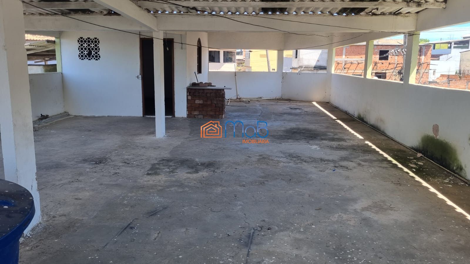 Casa Com Sobrado, Terraço e Kitnets no Visconde