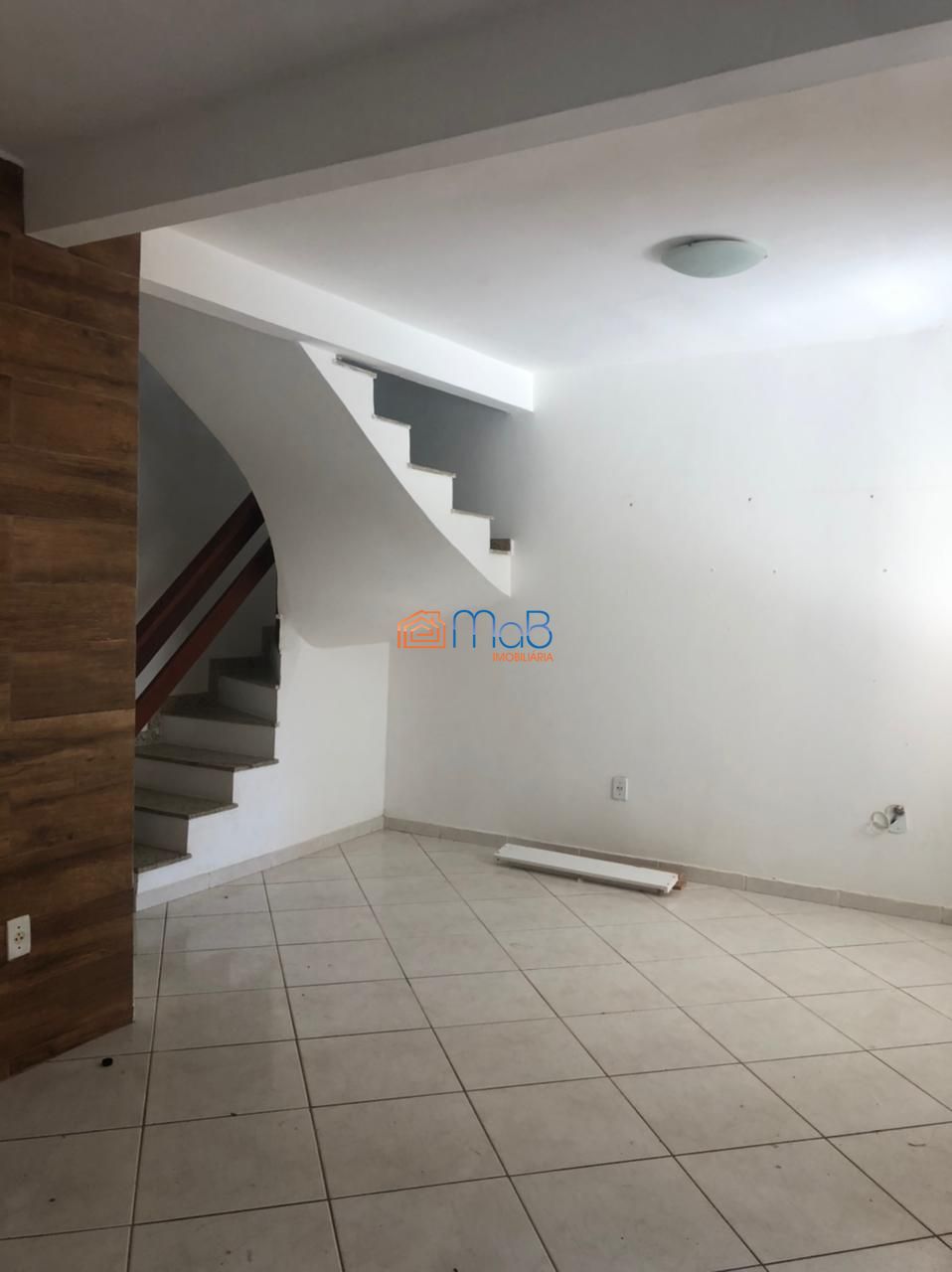 Casa de Condomínio à venda com 3 quartos, 280m² - Foto 3