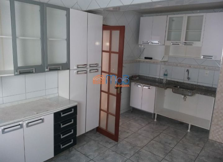 Casa de Condomínio à venda com 2 quartos, 115m² - Foto 1