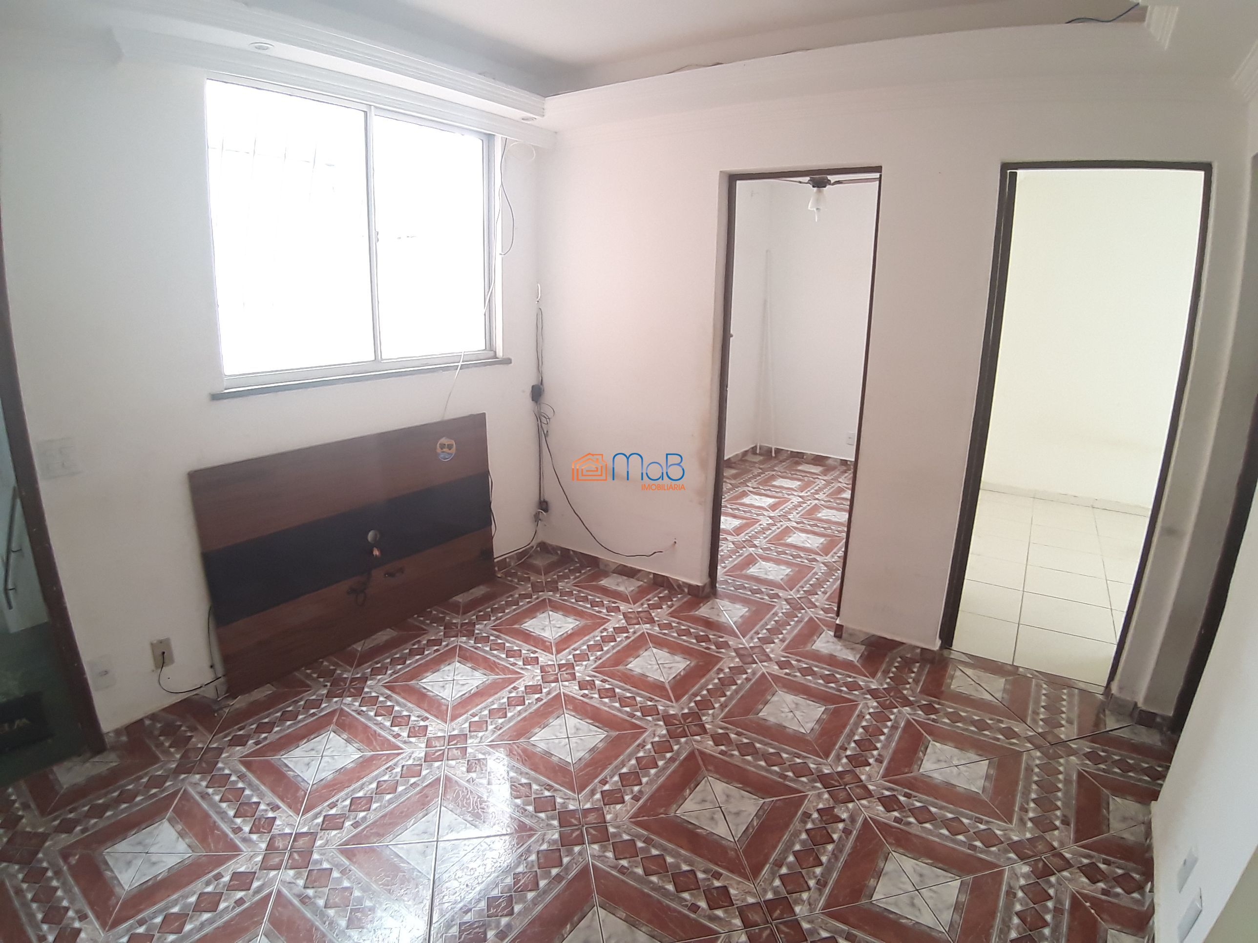 Apartamento à venda com 2 quartos, 50m² - Foto 2