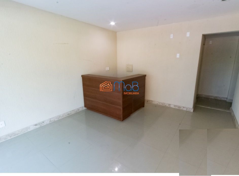 Apartamento à venda com 2 quartos, 82m² - Foto 3