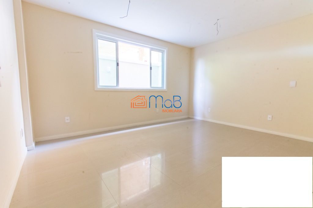 Apartamento à venda com 2 quartos, 82m² - Foto 17