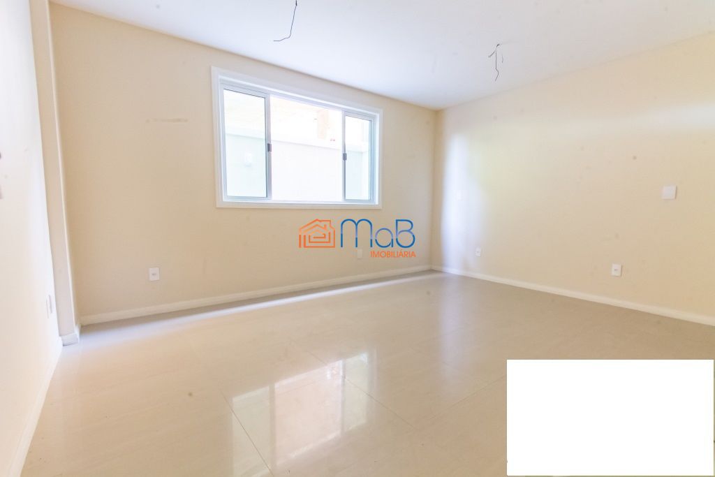 Apartamento à venda com 2 quartos, 82m² - Foto 17