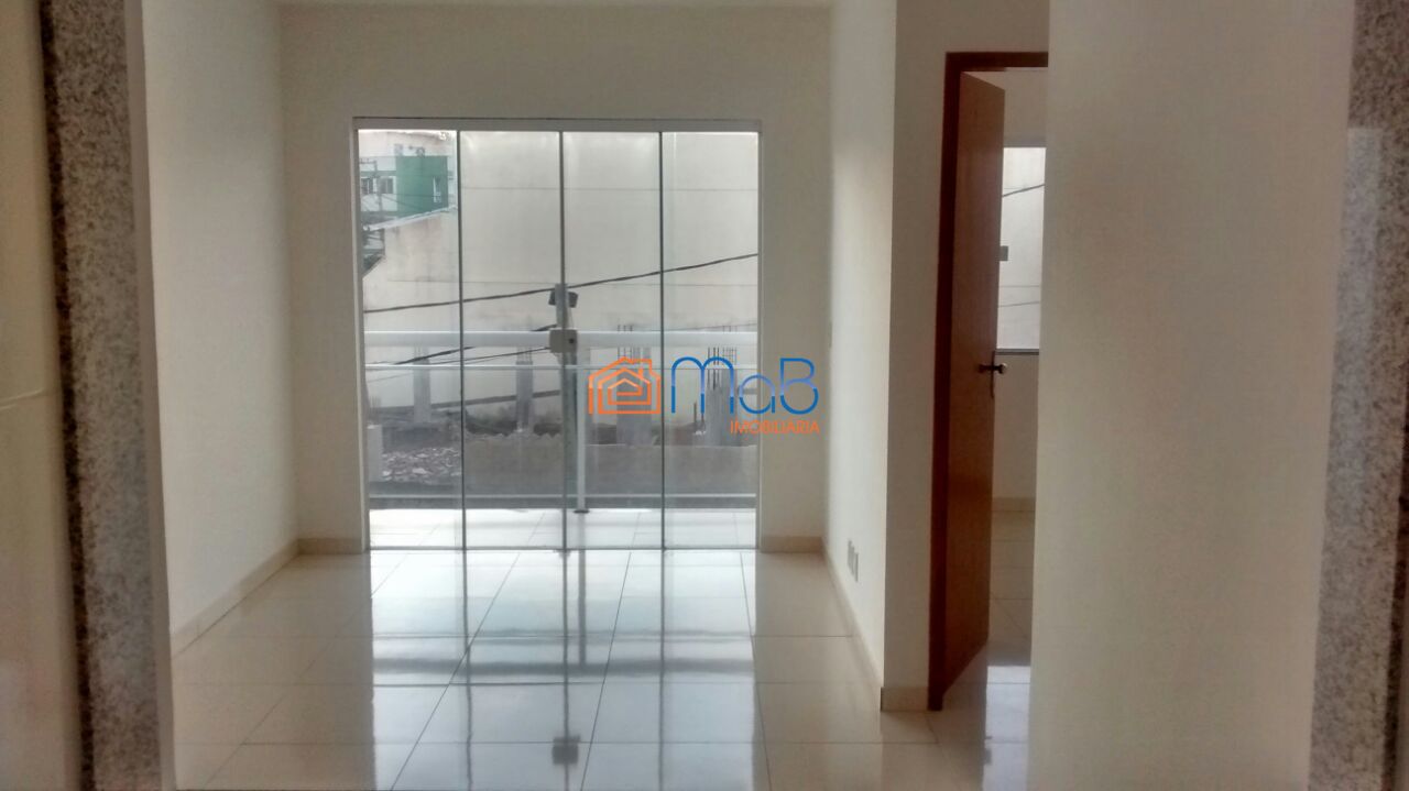 Apartamento à venda com 2 quartos, 60m² - Foto 1