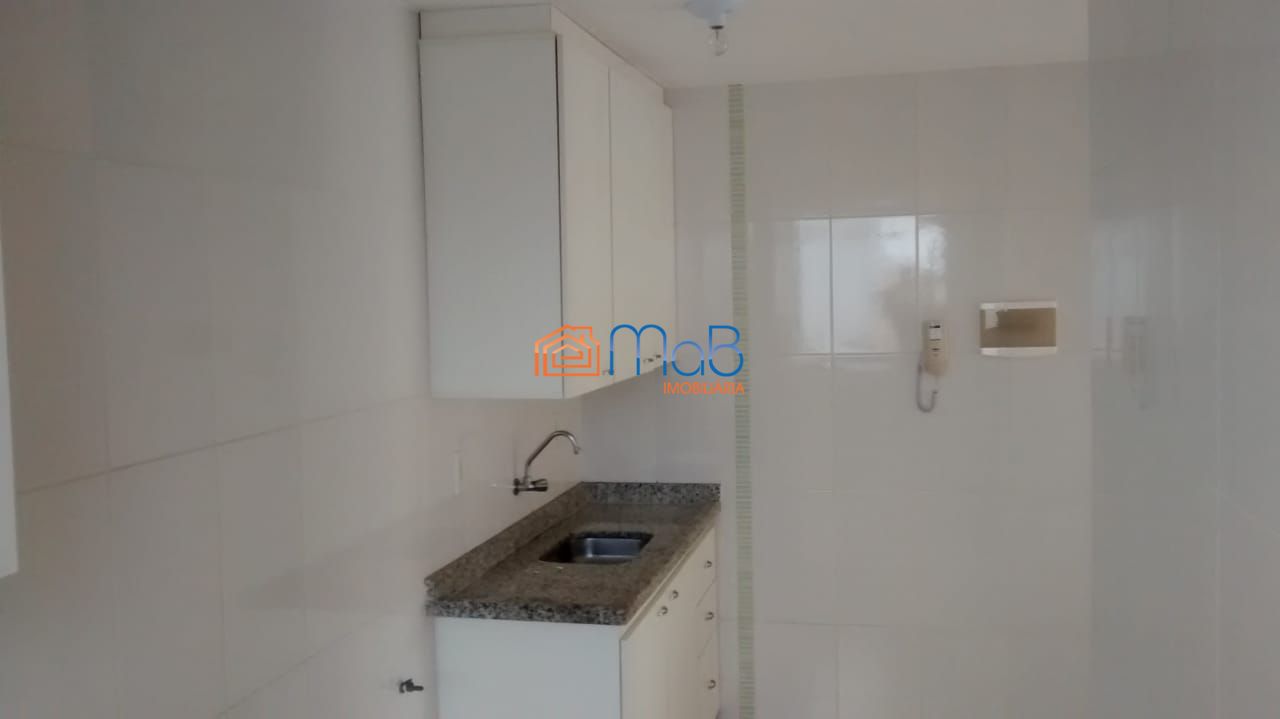 Apartamento à venda com 2 quartos, 60m² - Foto 4