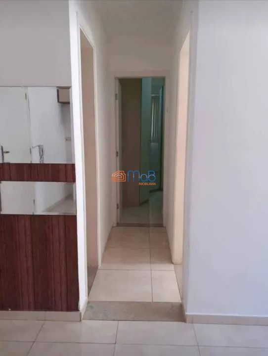 Apartamento à venda com 2 quartos, 45m² - Foto 13