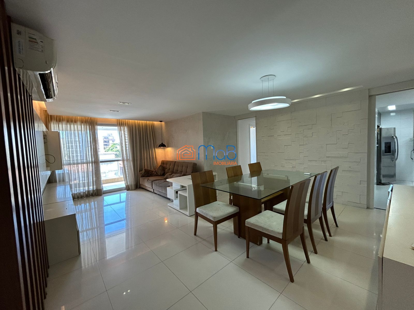 Apartamento, 3 quartos, 160 m² - Foto 1