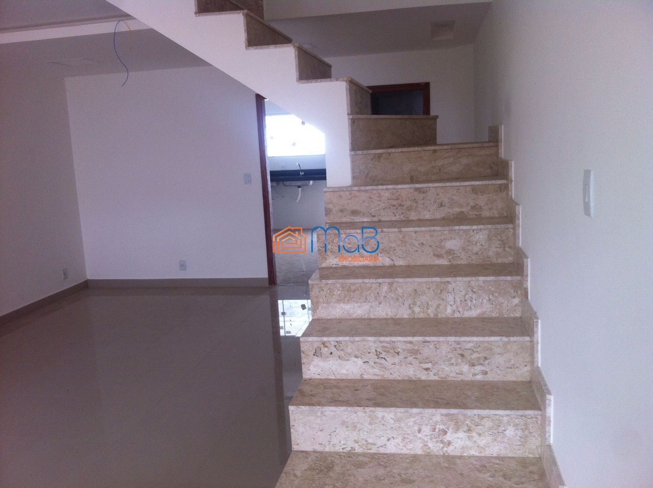 Apartamento à venda com 3 quartos, 161m² - Foto 5