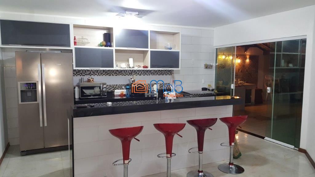 Casa, 3 quartos, 280 m² - Foto 4